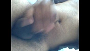 Preview 1 of Indian Punjabi Sardarni Bhabi - tirando leche, 