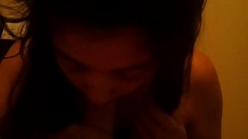 Preview 2 of Sexhihhinet - Cute teen girl giving head