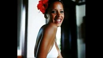 Preview 1 of Teacher Change Drees - No&eacute_mie Lenoir