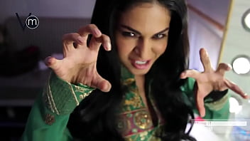 Preview 3 of Aiden Gay - Veena Malik in Vanity Van