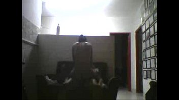 Preview 4 of Bestandij Boy Girl Xxx - perdendo caba&ccedil_o com negrinho