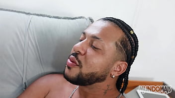 Preview 3 of Pissing Rape Mouth - Fodendo no sof&aacute_ do meu amigo!