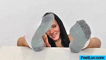 Preview 1 of Sunny Leone Xxx Varkaot - Ema Black oily feet