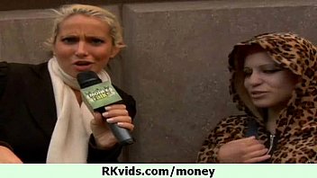 Preview 4 of French Exhib Car - What can you do for money 5