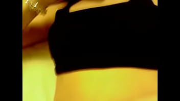Preview 4 of Stranger Fingers Stranger On Bus - MOL0A9.3GP