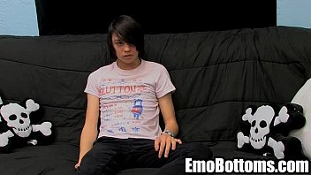 Preview 1 of Indian Beeg Com - This sexy brunette emo twink is jerking his cock off