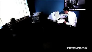 Preview 1 of Amatuer Slut Load - Vera Office Romance