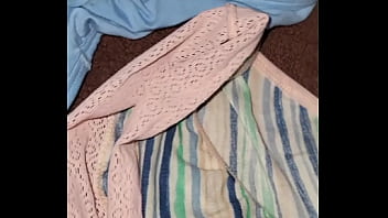 Preview 2 of Malaysia Wwwxxxxxxxxxxx - Cumshot On Wife Brand New Dirty Panties