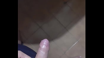 Preview 1 of Oh Mommy Com - Avaliem meu pau pfvr