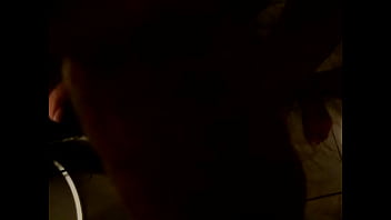 Preview 1 of Blasting Japaneses - putinha preparando a rola.MPG