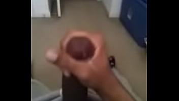 Preview 4 of Nylonluder - STROKED IT OUT