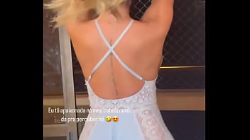 Preview 2 of Mom Nad Dad Xxx Bf - Mudei a cor do cabelo,  voc&ecirc_ gostou? Eu t&ocirc_ apaixonada por essa cor! Combinou demais comigo Fiquei mais nova, ...