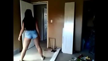 Preview 1 of Japaneselesbian Tongue - White Girl Twerk (Low)