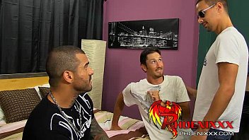 Preview 1 of Lonnex Luxe Fingering - Spit Roasting the Stripper