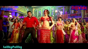 Preview 4 of Mr Bean Sexy - Kareena Hottest Navel Show