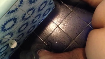 Preview 1 of Anus Showing Asses - vegetable in my shithole.MOV