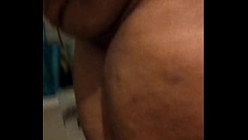 Preview 2 of Cheerleader Big Tube Men - black girl pees for the camera