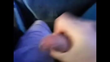 Preview 1 of Fart Red - Punheta dentro do Onibus