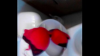 Preview 1 of India Sex Desi - Jacking off with a piss Red Bra (sis)