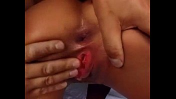 Preview 4 of Mouse In My Movies - Putain de serveuses - Scene 1