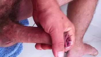 Preview 4 of Squirting Pussy - IMG 0621.MOV