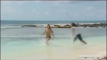 Preview 1 of Bhabhi Ki Chudai Vido - Gilda Roberts Frolicks and Fucks in the Ocean