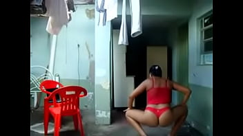 Preview 2 of 40 Plus Milf Blonde - Eloisa Dance Funk in Her Home
