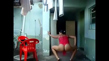 Preview 4 of 40 Plus Milf Blonde - Eloisa Dance Funk in Her Home