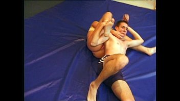 Preview 2 of Bidan Mesun - Luzia vs Petr