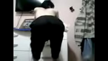 Preview 2 of Jav Rix - Minha bunda &eacute_ muito pequena