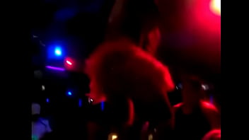 Preview 2 of Batendo Siririca No Banho - show de irina grandez peruana rabona