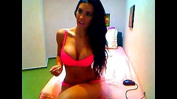 Preview 3 of Ferry Sex 16 Yer Sex Rx 12yer - Extremely Hot Latina With Big Tits on a Cam