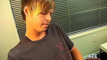 Preview 1 of Hindi Xxxvideos 2013 - Yummy Cum With Colby Bonds