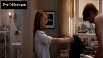 Preview 3 of Gay Ferro Network - Natalie Portman in No Strings Attached