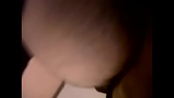 Preview 2 of Mature Shows Off - DANDOLE SUAVE A MI PAREJA.3GP