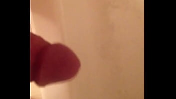 Preview 1 of Dag And Slave - Pissing