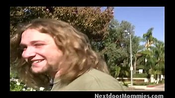 Preview 1 of Sharing Sexy Girlfriend - Mom picked up at the park gets fucked