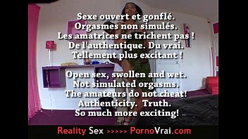 Preview 1 of Tube Videos Mango Porn - French Metisse se branle ts les soirs devant un porno !