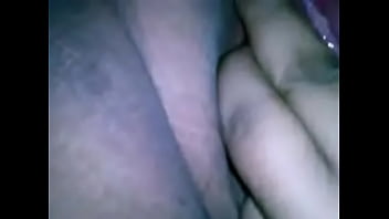 Preview 4 of Big Tite Sis - kennedy masturbandose