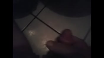 Preview 1 of Tila Taquela - batendo uma bela punheta luizc