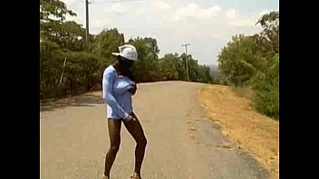 Preview 4 of Famus Aunti - big dong shemale