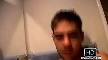 Preview 1 of Flim Sex Video - A twink solos in front of a mirror and tapes himself