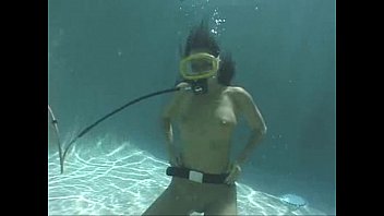 Preview 1 of Worship Flat Shoe - Underwater Scuba Sex Daisy Duxxe Part 1