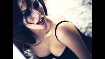 Preview 3 of Tap Sexxxx - Famosas