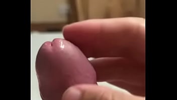 Preview 2 of Single Mom Hungry For Black Cock - Masturbaci&oacute_n con lubricante