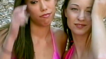 Preview 2 of Vaterine - Exotic bikini lesbians