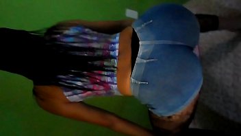Preview 2 of Sweet Little Lola Bounces - aquecimento da mc jenny.MP4