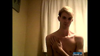 Preview 1 of Hende Fokeng - Hung Boy Beats His Meat