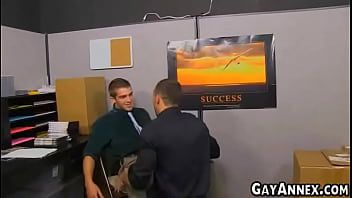 Preview 1 of Cricke4k Com - hunk gets blowjob from a hunk co worker