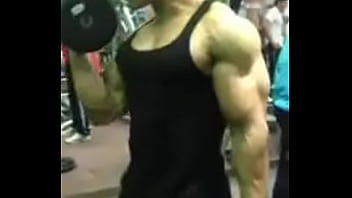 Preview 2 of Nikky Sexx Motherfucker - biceps